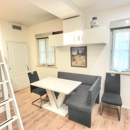 Dolomiti 1 Room Apartment Center Wi-Fi Ac Больцано Экстерьер фото