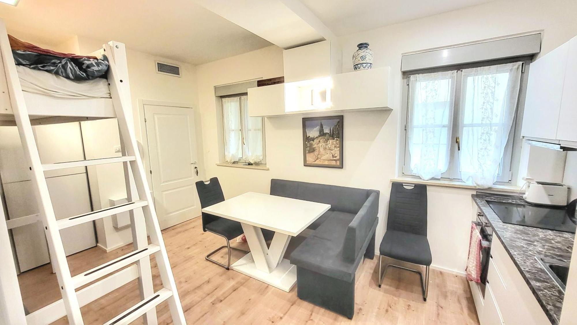 Dolomiti 1 Room Apartment Center Wi-Fi Ac Больцано Экстерьер фото